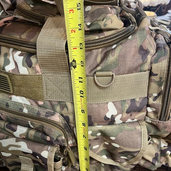 Tactical Camo Duffel Bag - Rugged Multi-Pocket Carry - Picture 6 of 12
